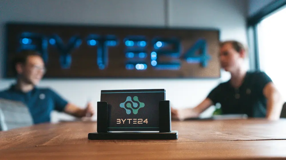 BYTE24